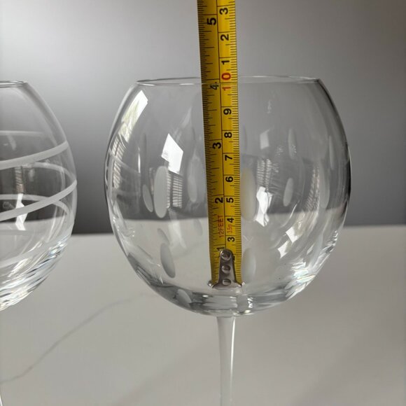 Mikasa Globe Wine Glasses Cheers Collection Etched w Swirl Lines & Dots Large EC - Picture 6 of 7